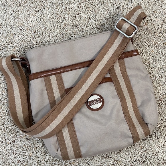 Tyler Rodan Crossbody Bag - Picture 4 of 6